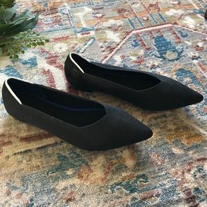 Comfy Black Flats size 8